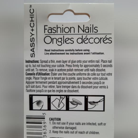 Sassy & Chic Clover Leaf ☘️ Fashion Nails press on 12 PIECES St. Patrick's - Picture 2 of 2